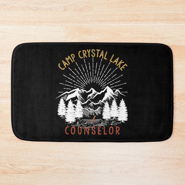 Artikelvorschau, Camp Crystal Lake Counselor Halloween Horror Design entworfen und verkauft von trendyzcom.