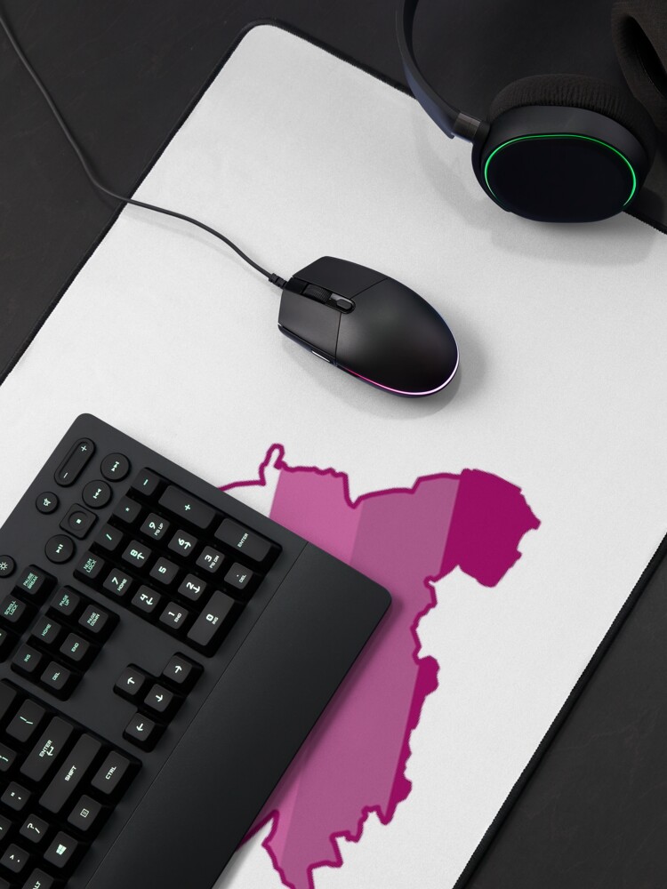 Alternate view of Lesbian Sheffield map LGBTQ lesbian pride flag Mouse Pad