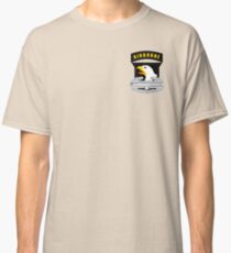 Camiseta clásica 101 insignia de acción de combate aerotransportado (CAB)