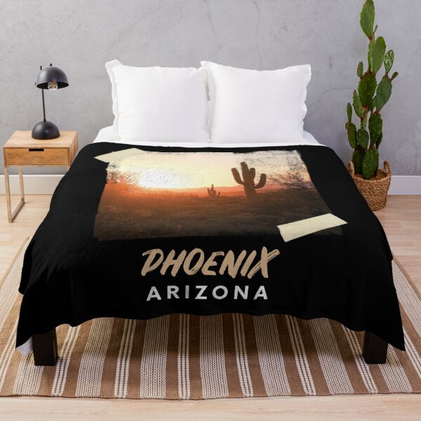 Artikelvorschau, Retro Vintage Kunst Phoenix Arizonas - Kaktus in der Wüste. entworfen und verkauft von epicmarketing.