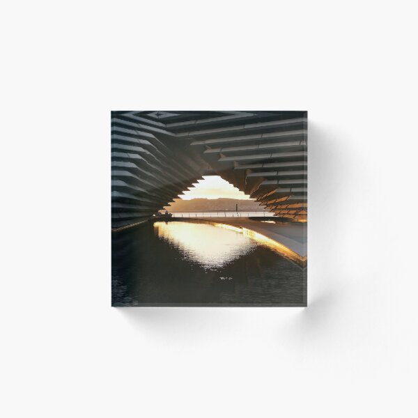 Item preview, V&A Dundee designed and sold by HappySnapping.