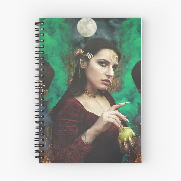 Aperçu de l'œuvre Hecate créée et vendue par MaisonLynne.