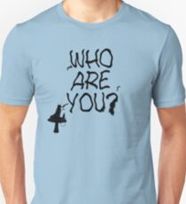 Raupe - Wer bist du? Ver. 1 (Alice im Wunderland) Slim Fit T-Shirt