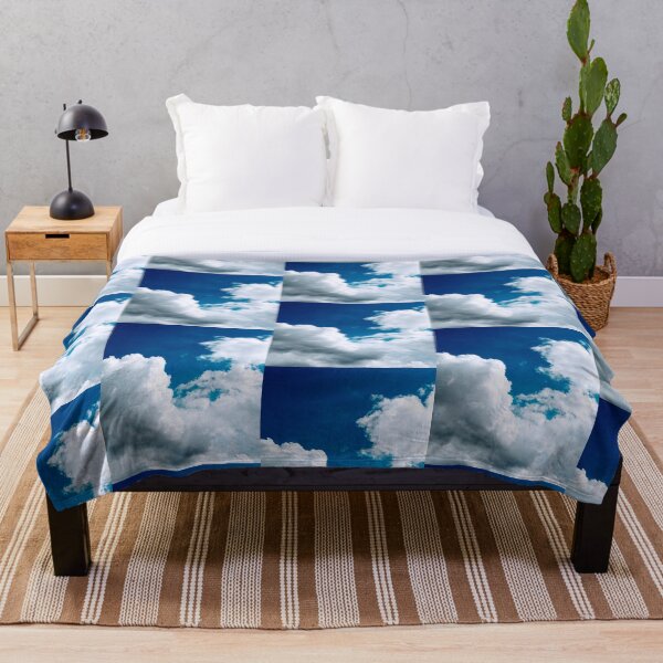 Artikelvorschau, Wolken entworfen und verkauft von TheBurningFlame.