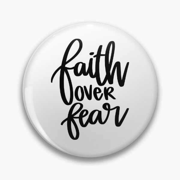 Aperçu de l'œuvre Faith Over Fear. créée et vendue par AshleysBazaar.
