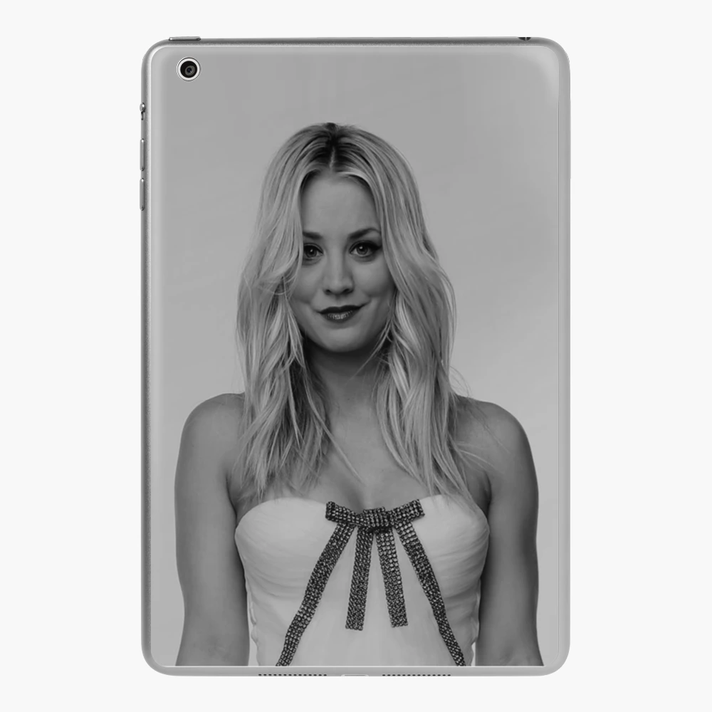 Kaley cuoco T-shirt classique | iPad Case & Skin