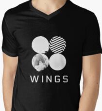 BTS Wings Logo (Schwarz) T-Shirt mit V-Ausschnitt für Männer