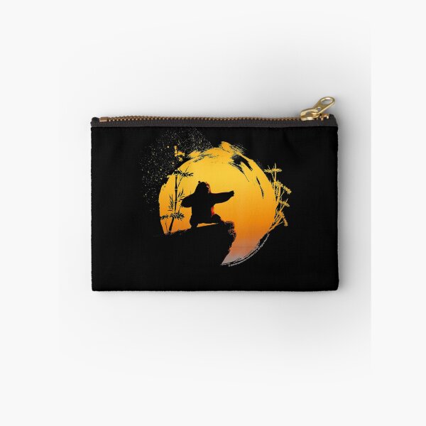 Artikelvorschau, Kung Fu Panda Po Tai Chi Sonnenuntergang Silhouette entworfen und verkauft von KarolineSteine.