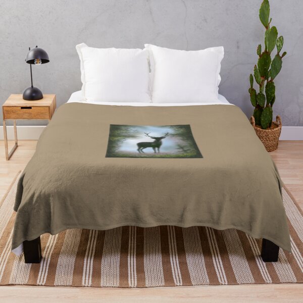 Deer in the twilight, HG Beige Throw Blanket