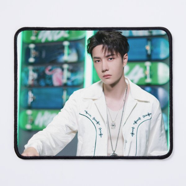 Item preview, Wang Yibo designed and sold by Aiyizhan.