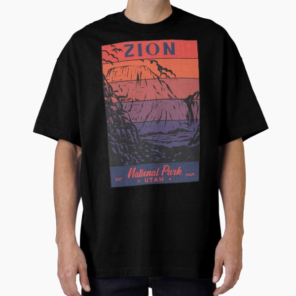 Vista previa del artículo con la obra «Parque Nacional Zion Retro Sunset», diseñado y vendido por JordanHolmes.