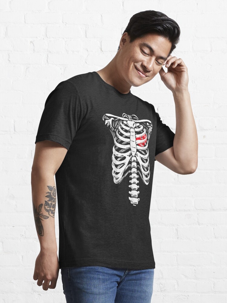 Skeleton Heart Rib Cage X-Ray Funny Halloween Men's Tall T-Shirt