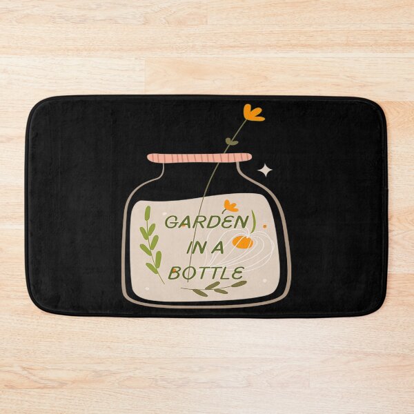 Artikelvorschau, Garden In A Bottle T-ShirtGarden In A Bottle entworfen und verkauft von RoseLivaan.