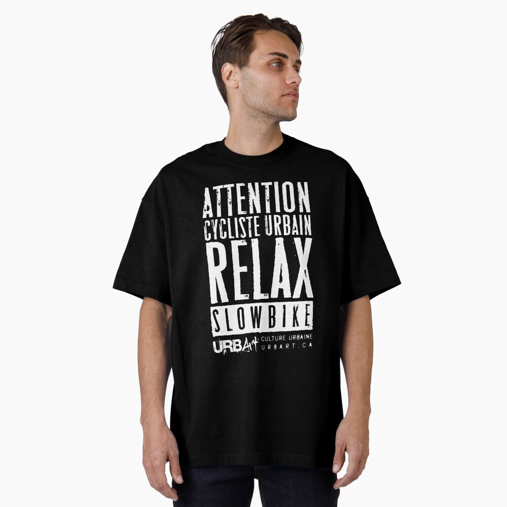 Aperçu de l'œuvre T-shirt oversize créée et vendue par UrbArt.