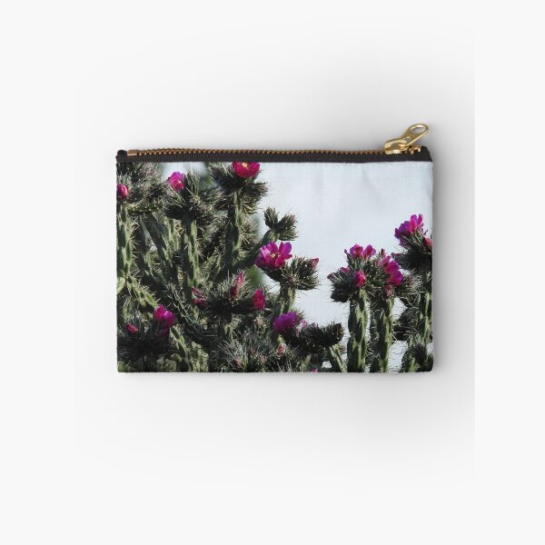 Artikelvorschau, Natur, Geschenke, Cholla-Kaktusblüte, Wüste, natürliche Eleganz entworfen und verkauft von Sandra O'Toole.