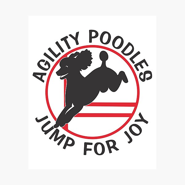 Artikelvorschau, Agility-Pudel springen vor Freude | NickerStickers® auf Redbubble entworfen und verkauft von NickerStickers.