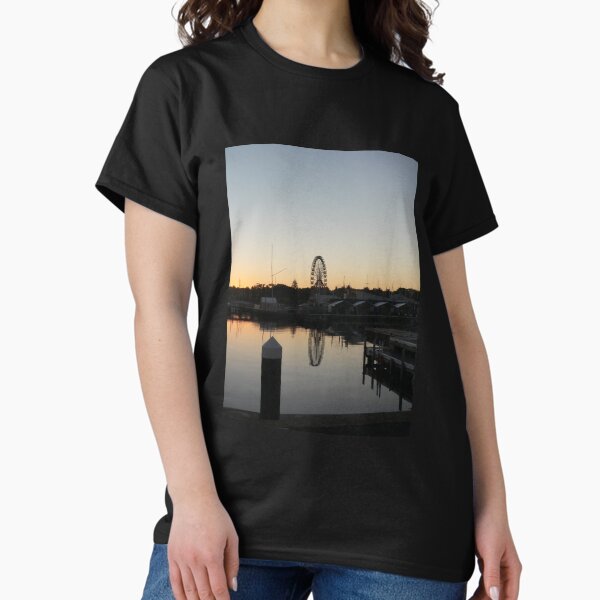 Geelong Ferris Wheel Sunrise Classic T-Shirt