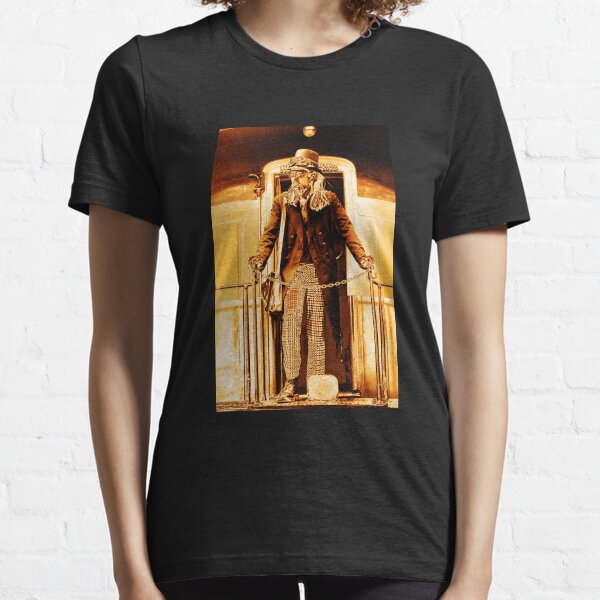 Anarchist:No King - On the Train Essential T-Shirt