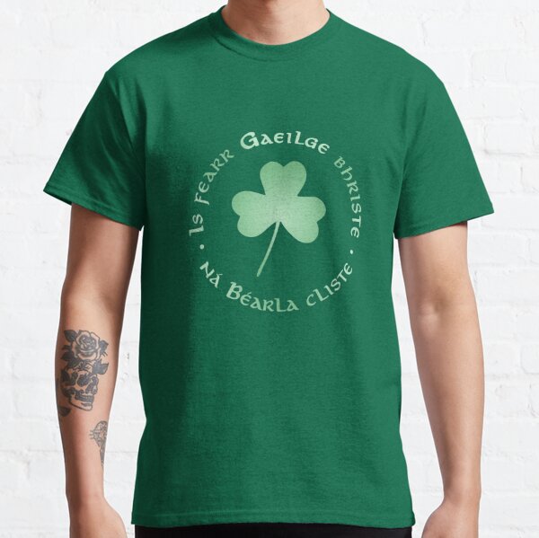 Majestic, Shirts, Chicago Cubs St Patricks Day Clover Top Hat Green Shirt  Majestic Large Irish