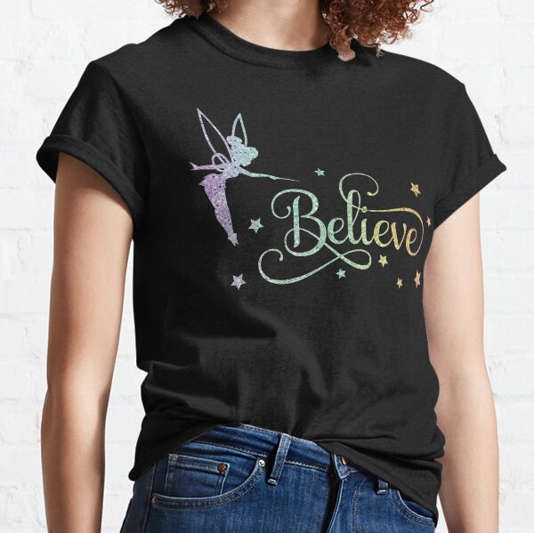 fée clochette croire, fée clochette drôle, fée clochette pailletée, fée pailletée, fée clochette de noël, fée clochette minimaliste, fée clochette, fée Clochette, fées peau brune T-shirt classique