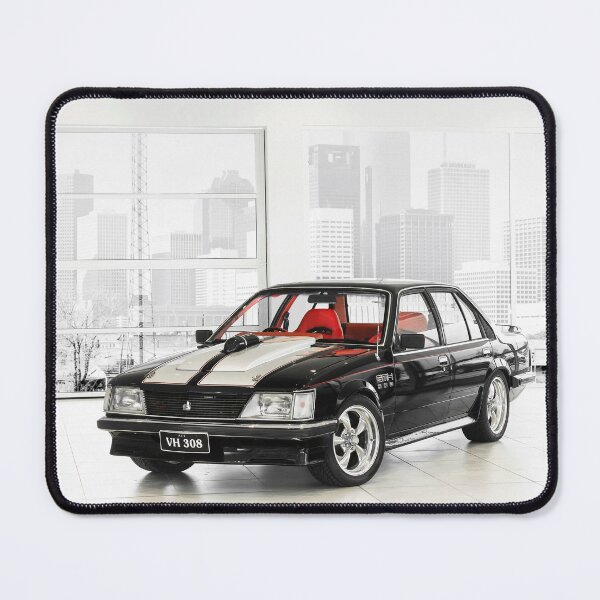 Artikelvorschau, Ricky Toms‘ Holden VH Commodore entworfen und verkauft von HoskingInd.