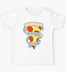 boys are whatever, pizza is forever Kinder T-Shirt