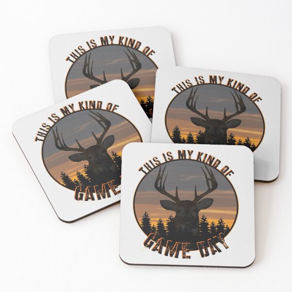 Artikelvorschau, Retro Game Day Whitetail Buck Deer Jagd Design entworfen und verkauft von LifeCrush.