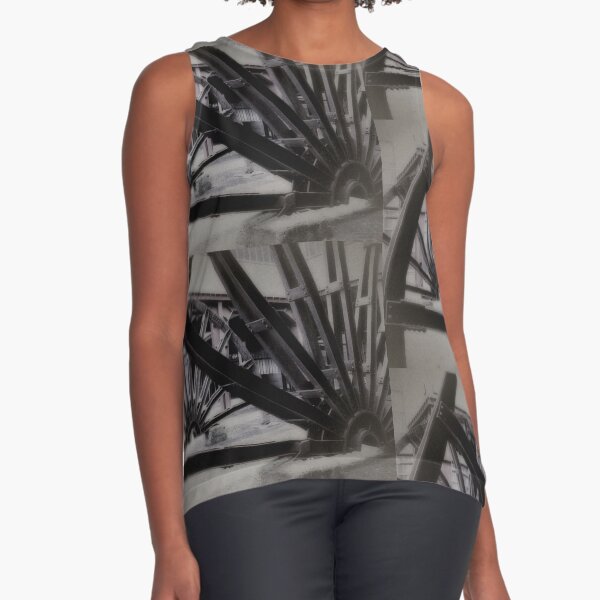 Sleeveless Top