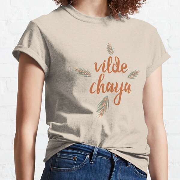 vilde chaya/wild child. with leaves. Classic T-Shirt