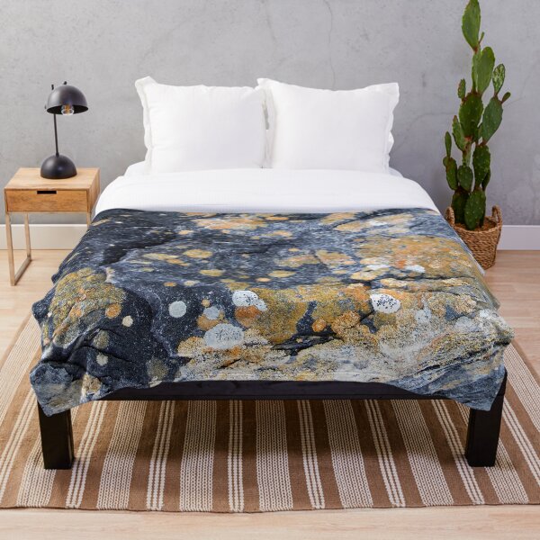 Item preview, Abstracción de piedras negras designed and sold by Beatella.