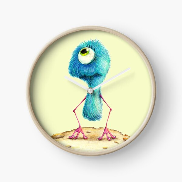 Fluffy Alien Uhr