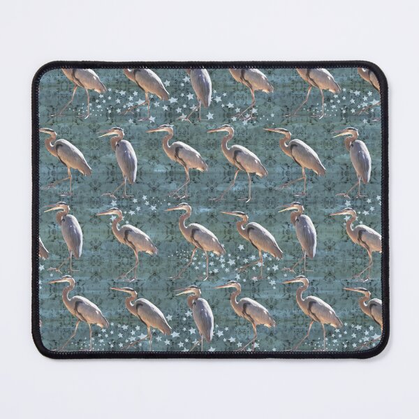 Artikelvorschau, Blue Heron Walking on Grey Blue Texture Repeat 5748 entworfen und verkauft von Art in My Loft.