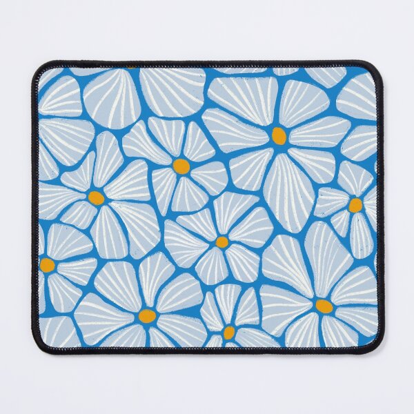 Artikelvorschau, Flower Patter Blue White entworfen und verkauft von Sandra Hutter.
