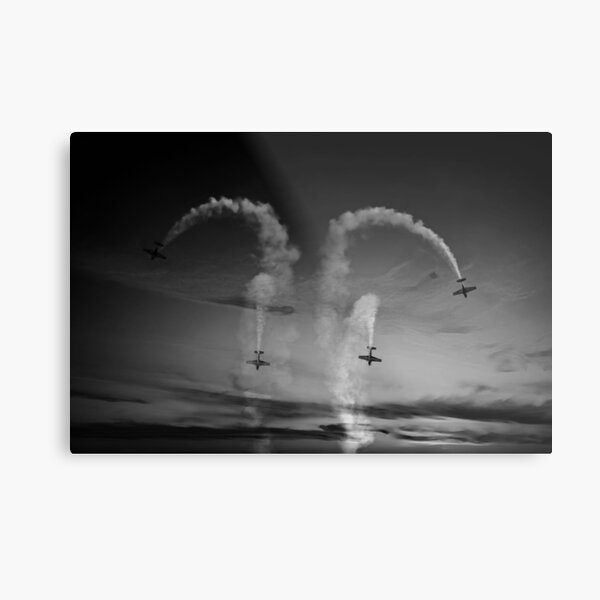 Putting On A Show Metal Print