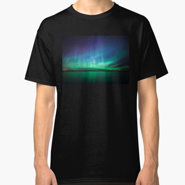 Beautiful northern lights Classic T-Shirt