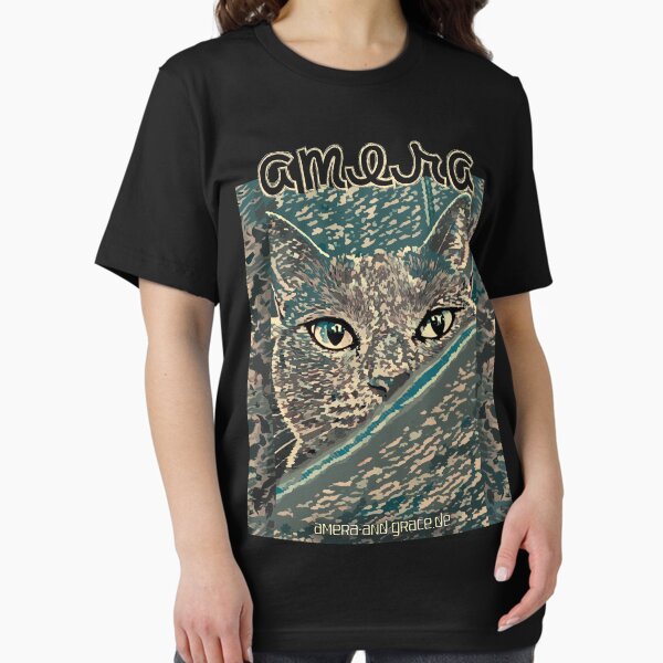 CATS AMERA AND GRACE CAMOUFLAGE Essential T-Shirt