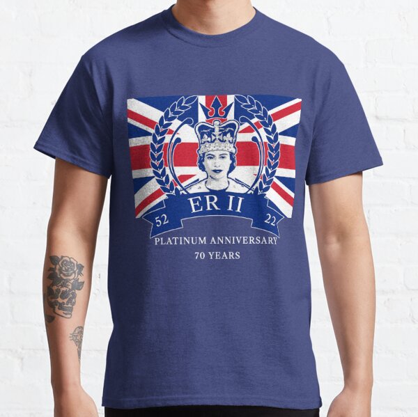 Queen Elizabeth II PLATINUM Jubilee 70 Years with Union Jack Classic T-Shirt