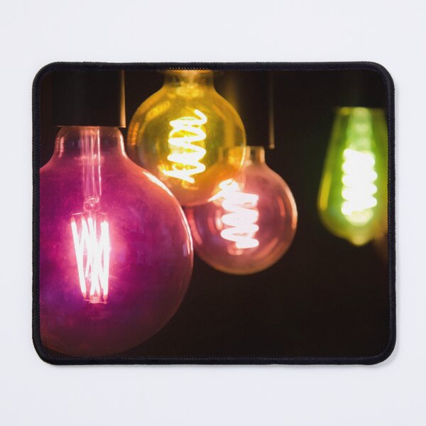 Aperçu de l'œuvre Ampoule de couleur - Lampe multicolor créée et vendue par Stéphane Thirion.