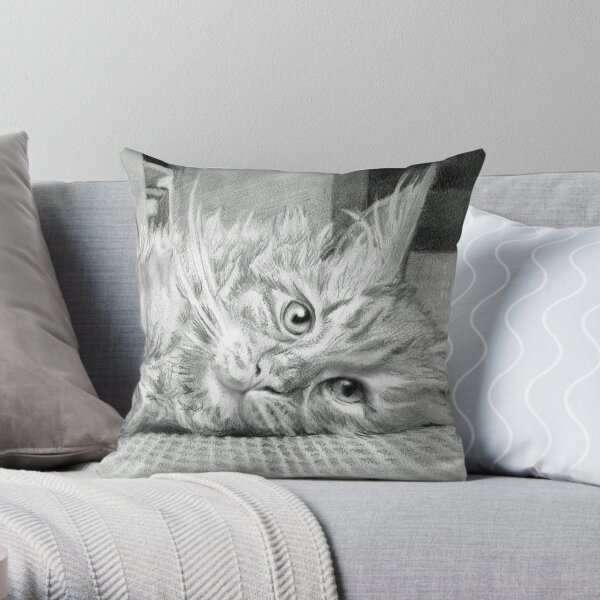 Maine Coon Cat Throw Pillow