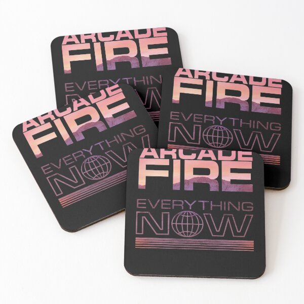 Aperçu de l'œuvre Arcade FireEverything Now Vintage Hommes T Classique créée et vendue par Louise Baker.
