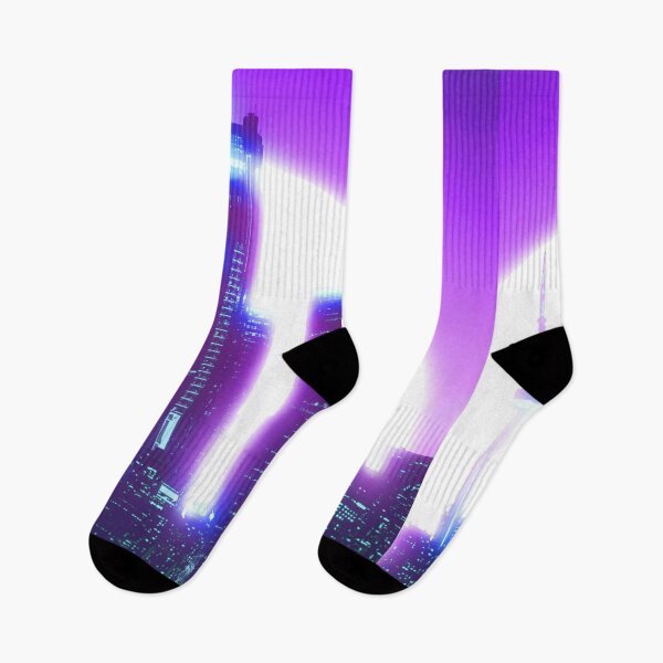 Artikelvorschau, Heller Retro-Neonmond, der Wolkenkratzer bedeckt - Schillernder Amethyst entworfen und verkauft von NexusArts.