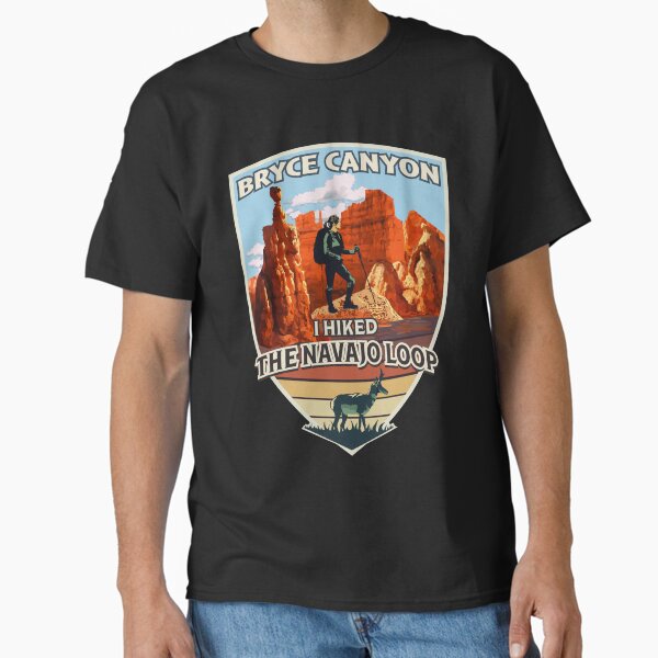 Vista previa del artículo con la obra «Parque Nacional Bryce Canyon - Caminé por el sendero Navajo Loop con una excursionista y un antílope de berrendo», diseñado y vendido por SunNoonPark.