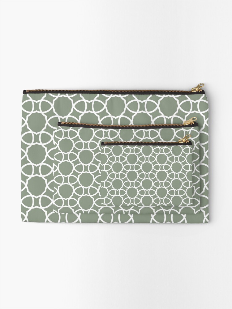 Thumbnail 2 von 4, Täschchen, Mid-tone Green and White Petal Shape Tile Pattern Pairs Benjamin Moore 2022 Popular Color High Park 467 - Colour Trends - Shades - Hues designt und verkauft von ColorOfTheYears.