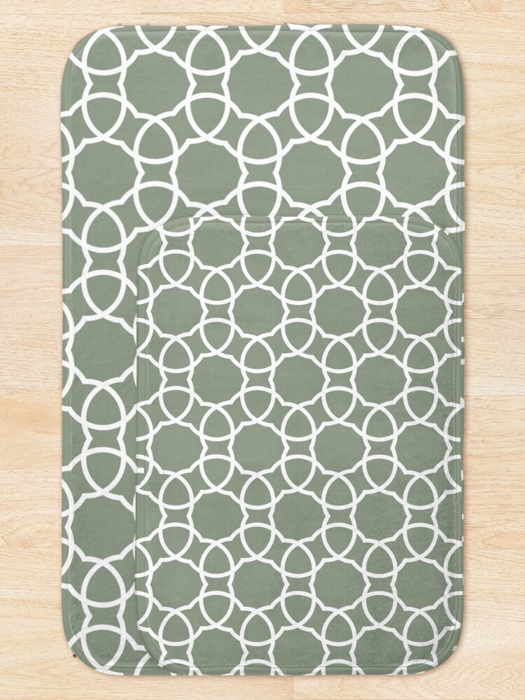 Thumbnail 5 von 6, Badematte, Mid-tone Green and White Petal Shape Tile Pattern Pairs Benjamin Moore 2022 Popular Color High Park 467 - Colour Trends - Shades - Hues designt und verkauft von ColorOfTheYears.