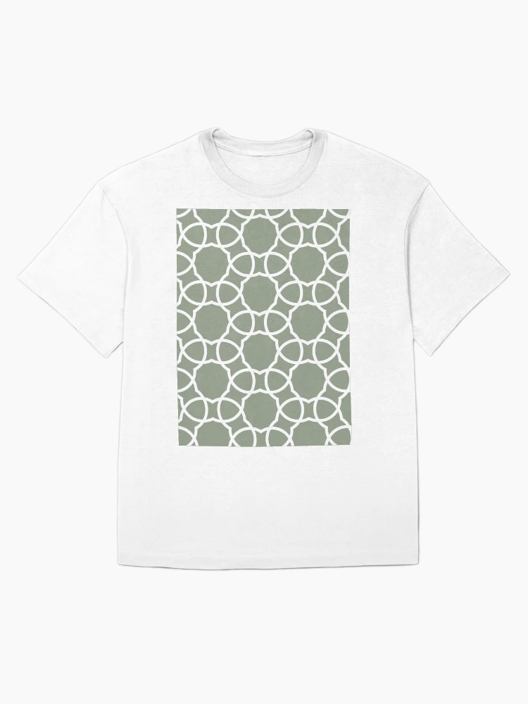 Imagen 1 de 7, Camiseta oversize con la obra Mid-tone Green and White Petal Shape Tile Pattern Pairs Benjamin Moore 2022 Popular Color High Park 467 - Colour Trends - Shades - Hues, diseñada y vendida por ColorOfTheYears.