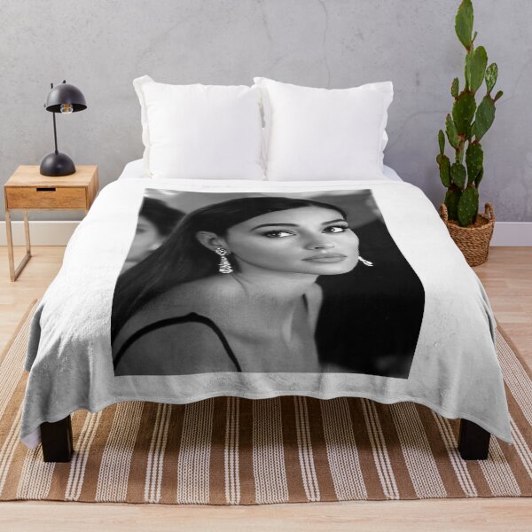 Item preview, Italian actress beauty designed and sold by McLellanJohnson.