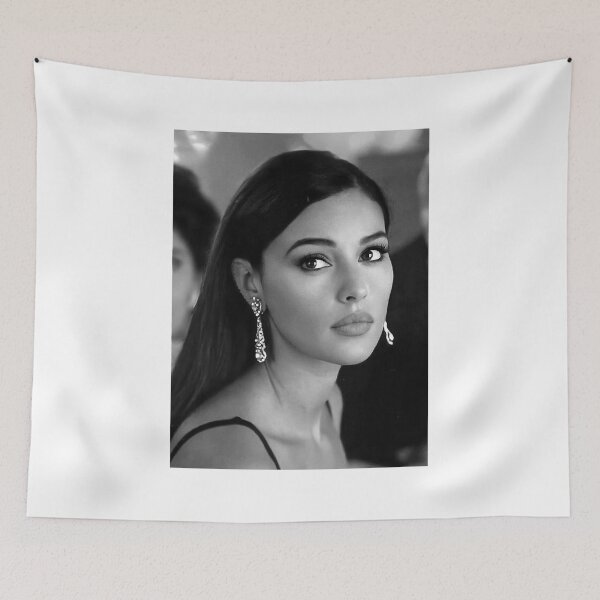 Item preview, Belleza de la actriz italiana designed and sold by McLellanJohnson.