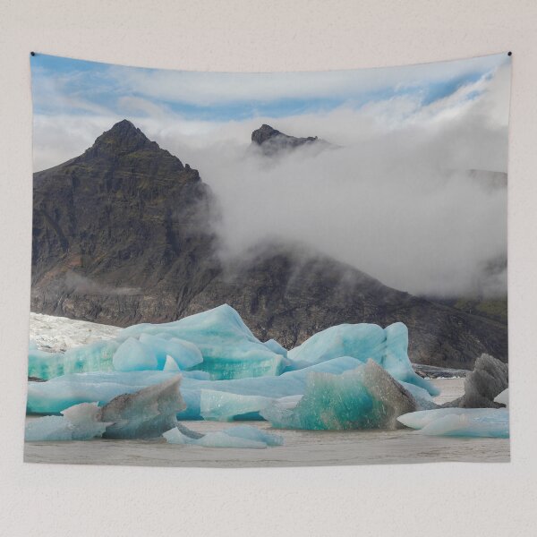 Artikelvorschau, Icebergs at Fjallsarlon Lagoon entworfen und verkauft von heidipics.