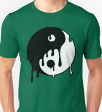 YIN TO THE YANG Unisex T-Shirt