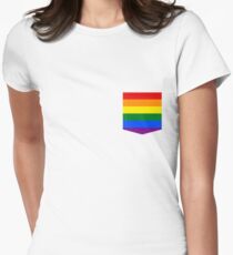 Camiseta entallada para mujer lgbt + orgullo bandera de bolsillo